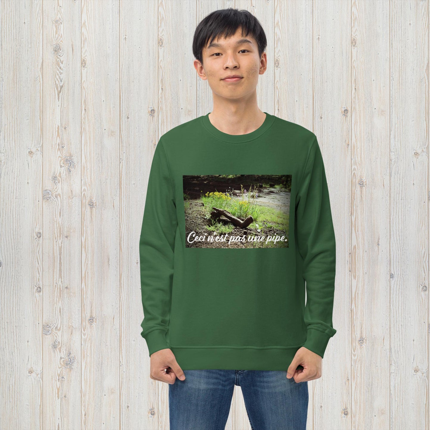 Ceci n'est pas une pipe Unisex Organic Sweatshirt